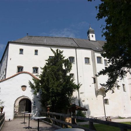 Hotel Schloss Amerang Exterior photo